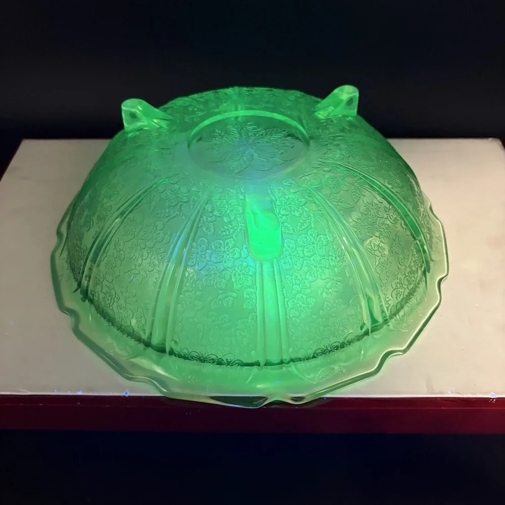 Vintage Uranium Vaseline Glass Bowl 10